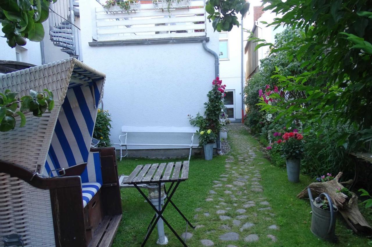 Ferienwohnung _ Rieck _ Alter Stro * Rostock